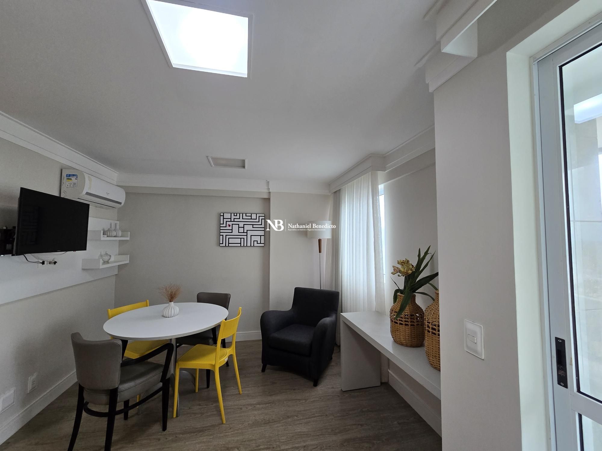 Flat com 1 Dormitórios à venda, 40 m² por R$ 830.000,00 Flat com 1 Dormitórios à venda, 40 m² por R$ 830.000,00