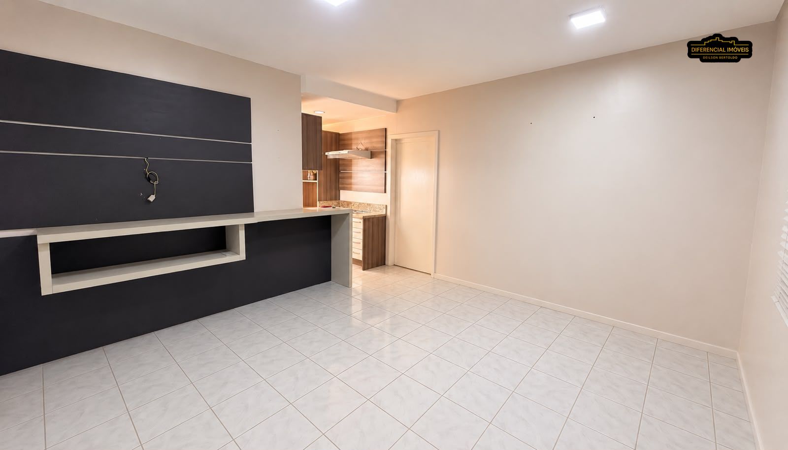 Apartamento com 2 Dormitórios para alugar, 47 m² por R$ 1.650,00 Apartamento com 2 Dormitórios para alugar, 47 m² por R$ 1.650,00