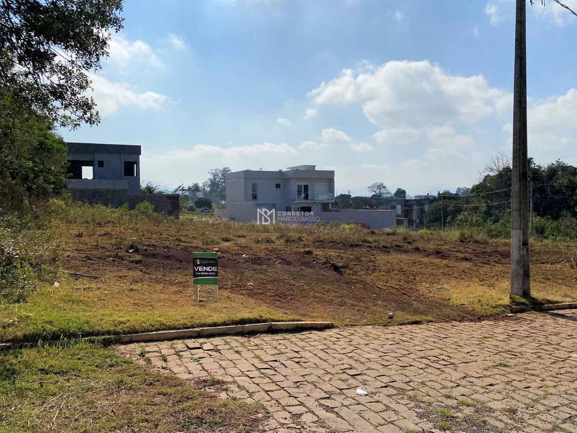 Terreno à venda, 377m² - Foto 1