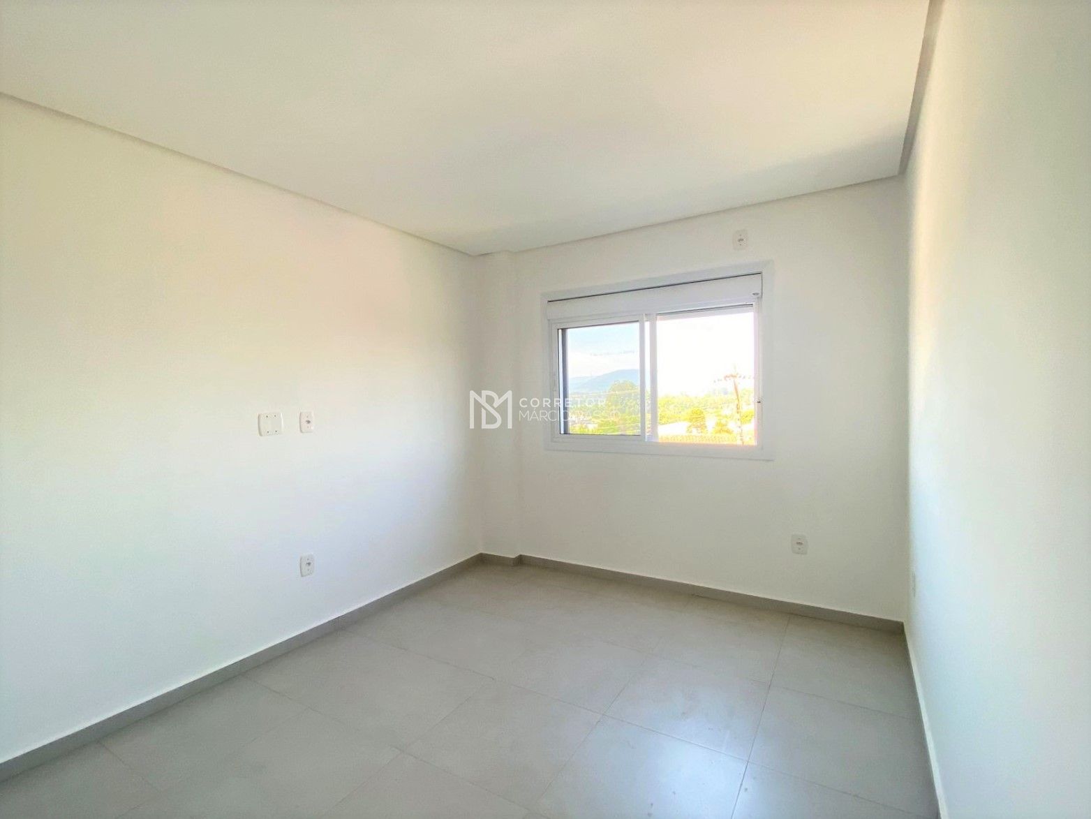 Apartamento à venda com 2 quartos, 65m² - Foto 8