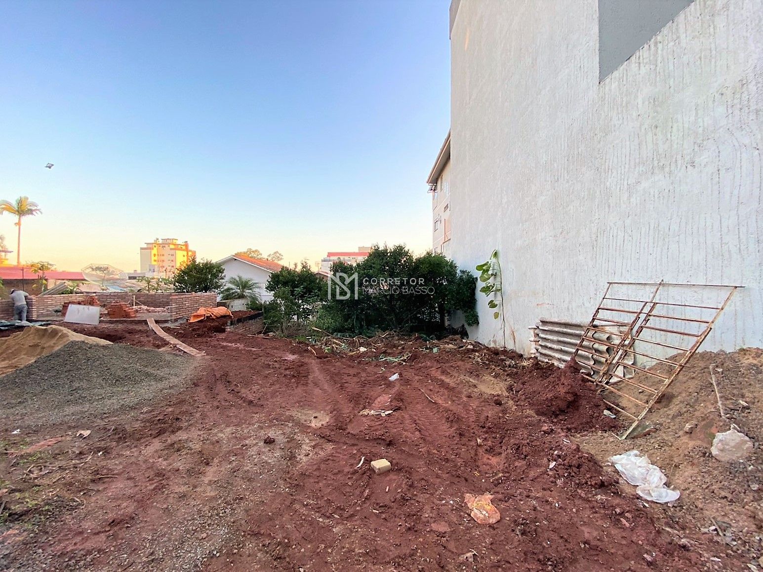 Terreno à venda, 341m² - Foto 3