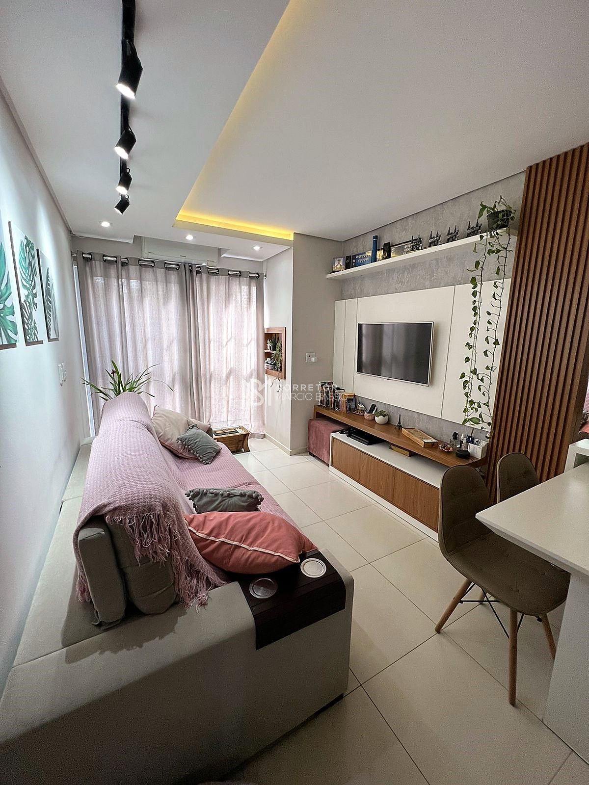 Apartamento à venda com 2 quartos, 53m² - Foto 2