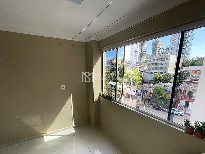 Cobertura à venda com 2 quartos, 167m² - Foto 2