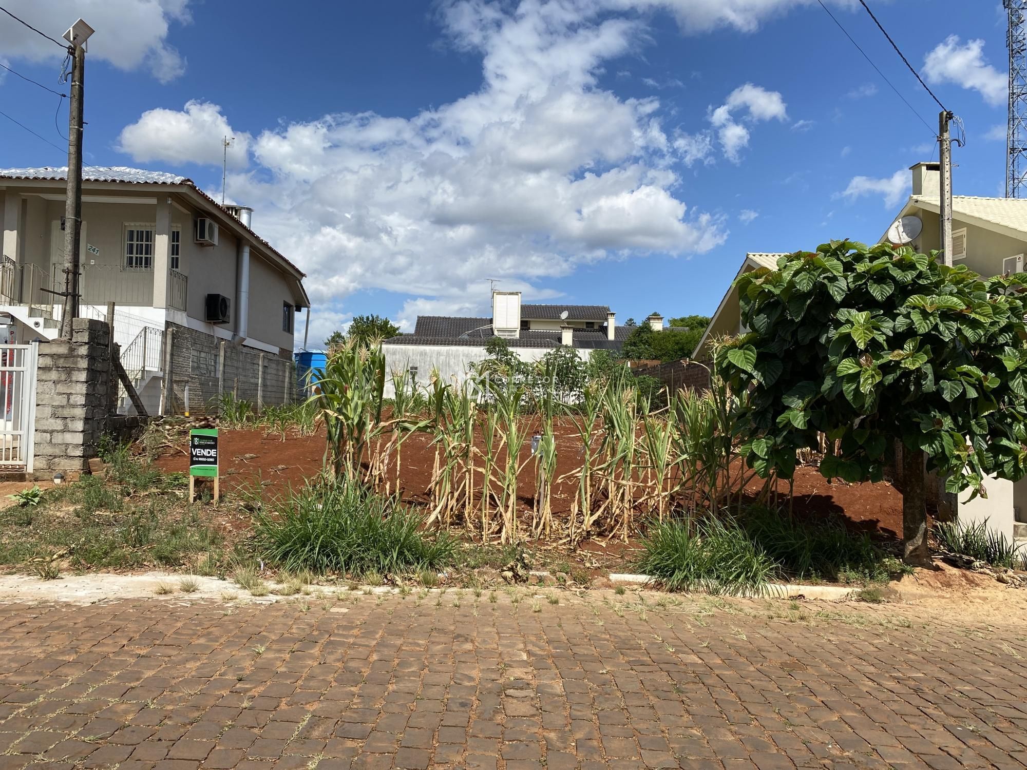 Terreno à venda, 360m² - Foto 1