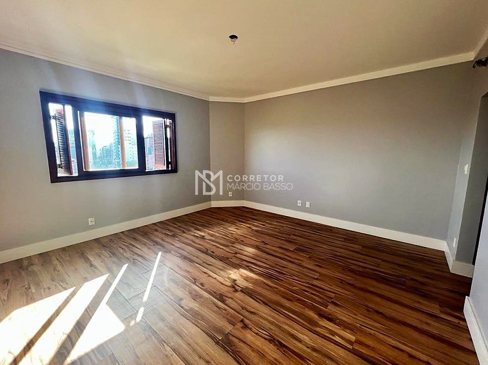 Apartamento à venda com 3 quartos, 259m² - Foto 10