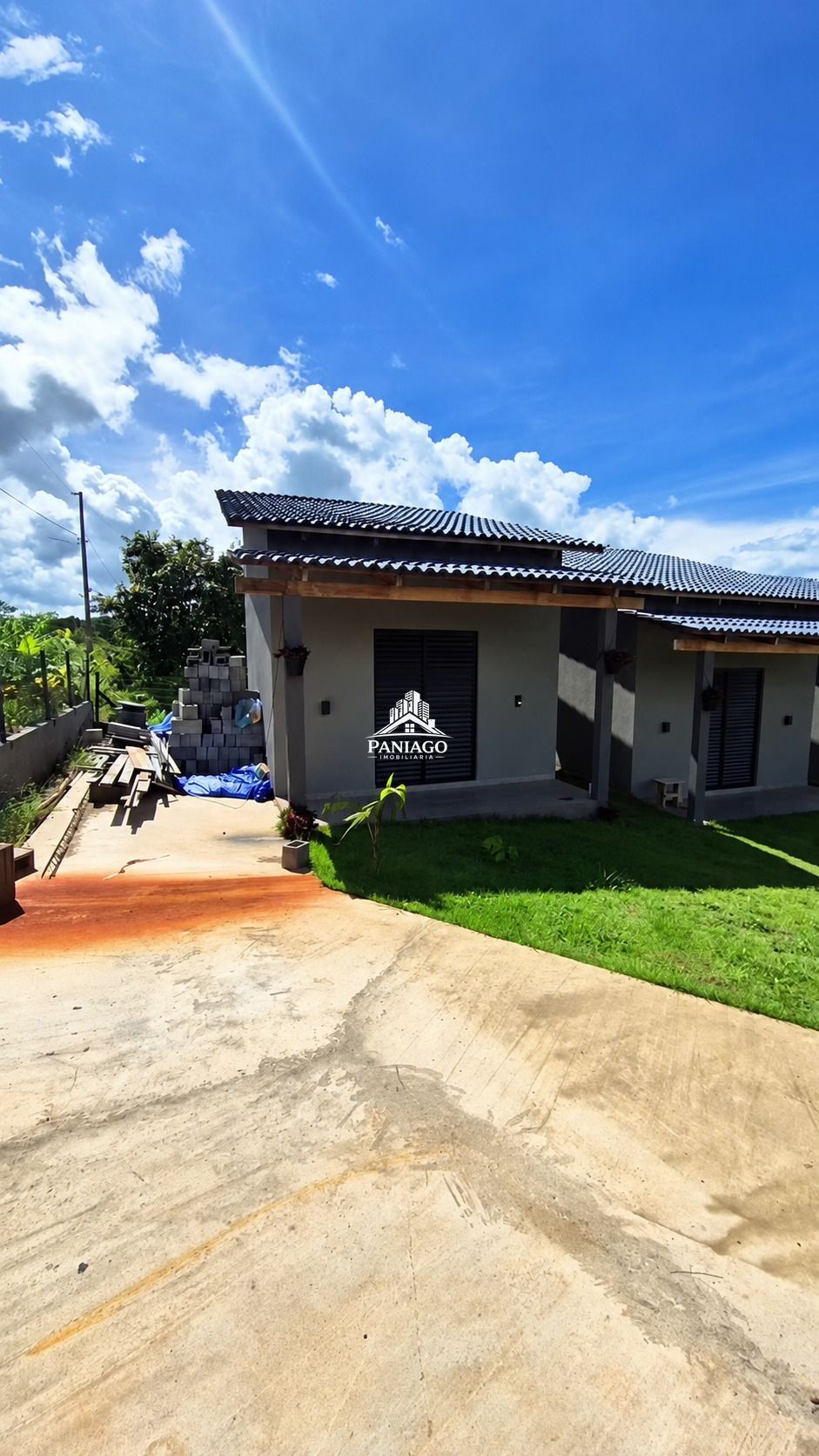 Imóvel com 3 suítes e acesso direto ao lago do manso à venda