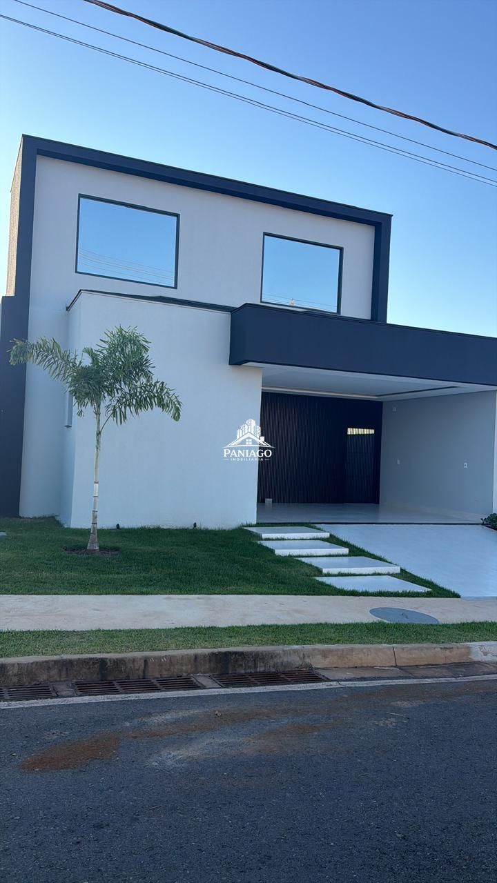 Casa, 3 quartos, 176 m² - Foto 1