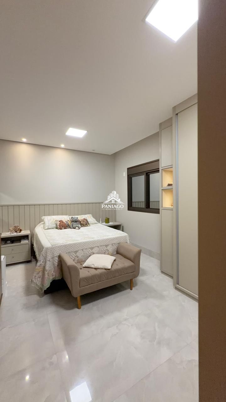 Casa, 3 quartos, 169 m² - Foto 4