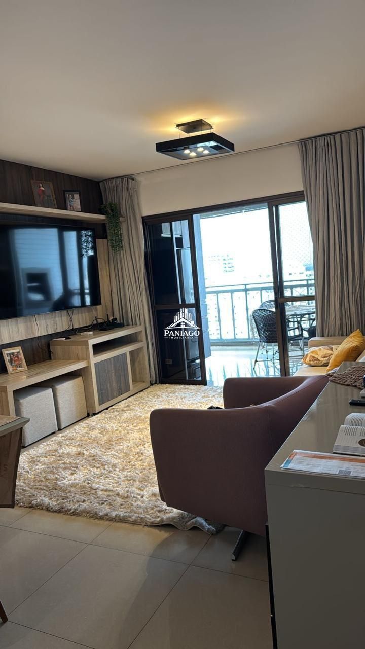 Apartamento porteira fechada com 3 suítes à venda no edifíci