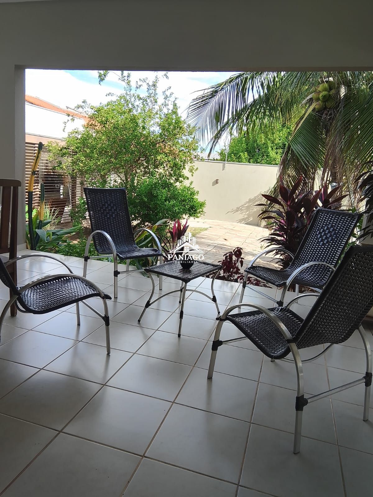 Sobrado, 3 quartos, 259 m² - Foto 2