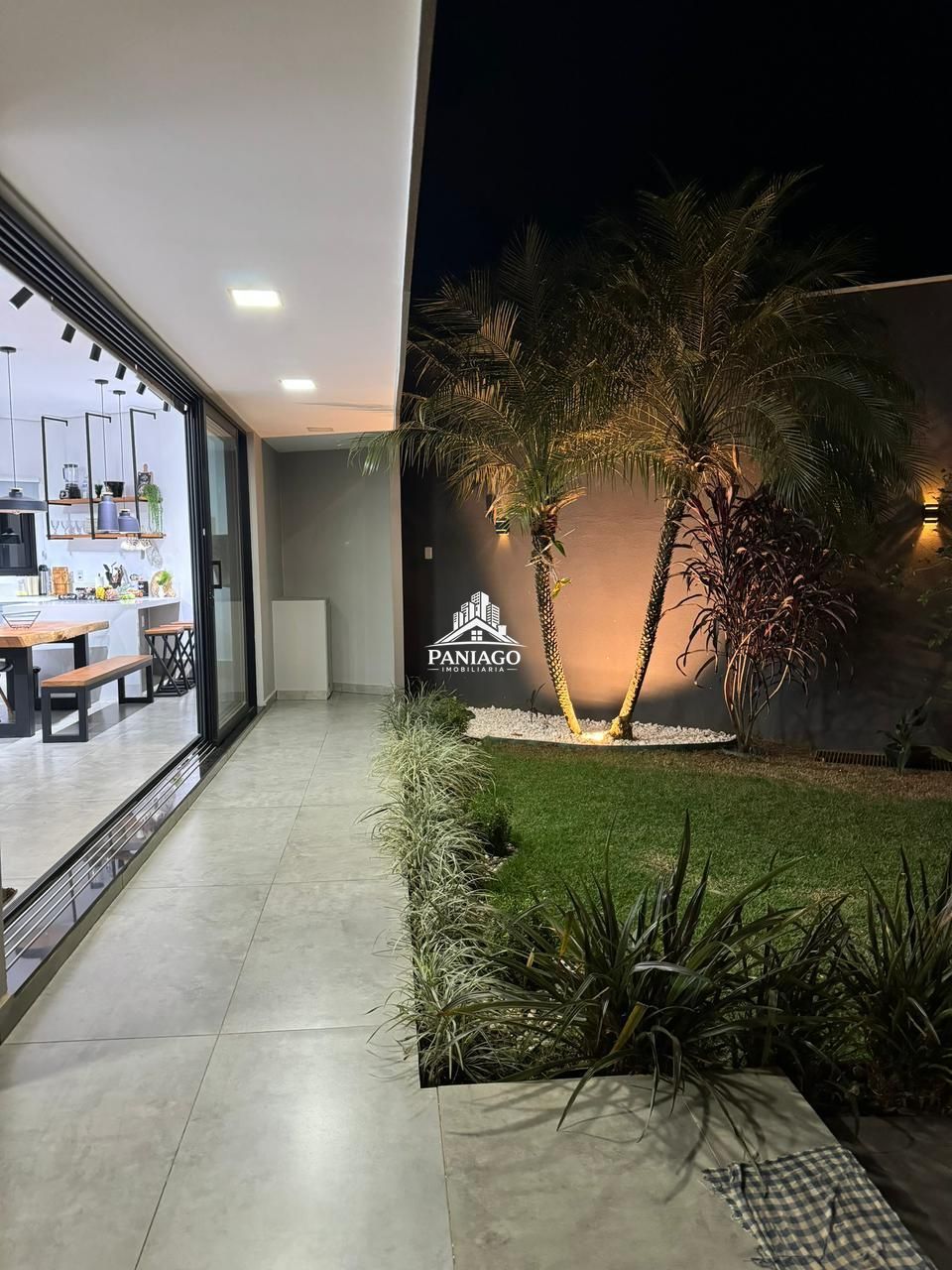 Casa, 2 quartos, 360 m² - Foto 2