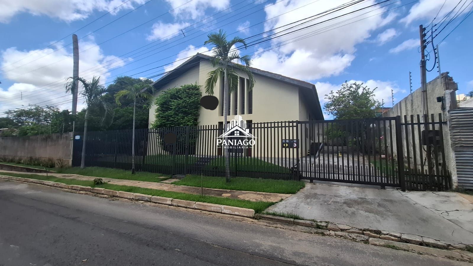 Sobrado, 3 quartos, 500 m² - Foto 1