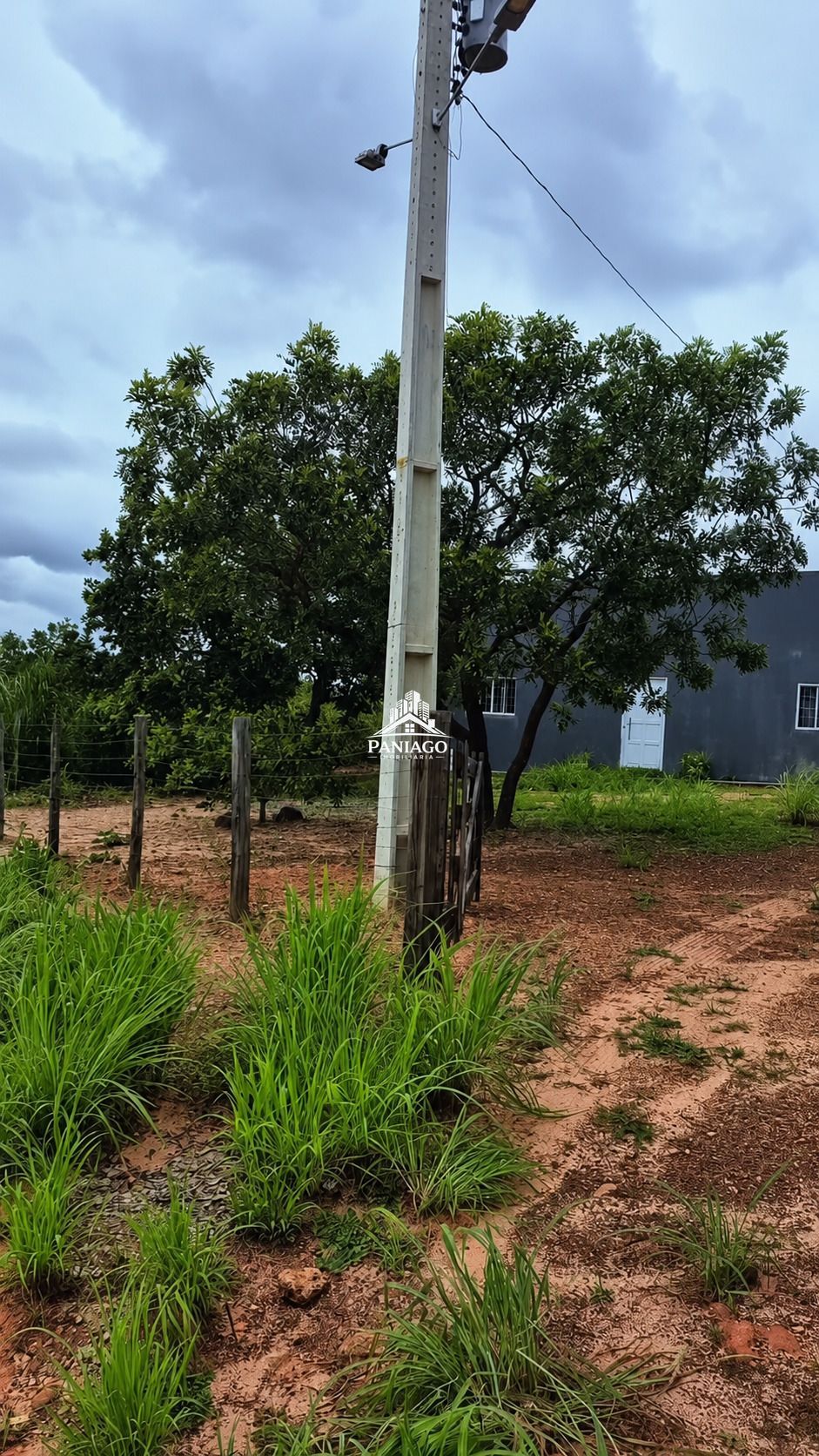 Propriedade com 1 hectare e frente para o lago do manso à ve