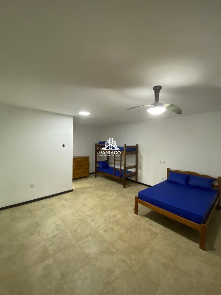 Casa, 3 quartos, 225 m² - Foto 22