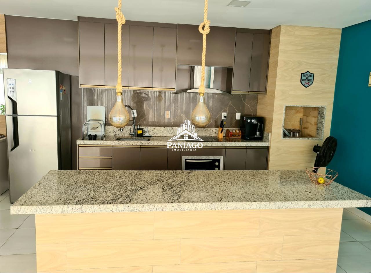 Casa, 3 quartos, 200 m² - Foto 2