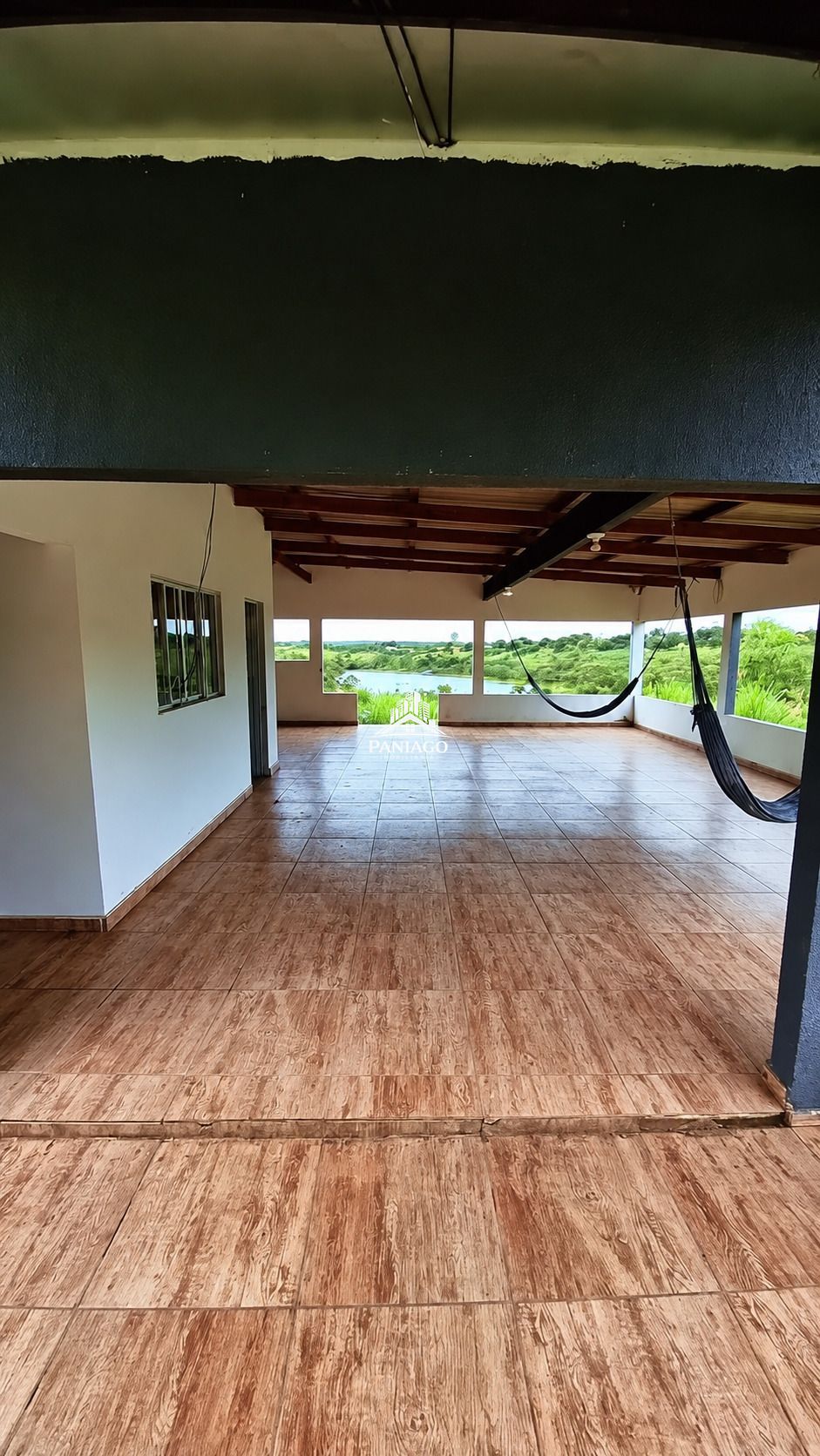 Propriedade com 1 hectare e frente para o lago do manso à ve