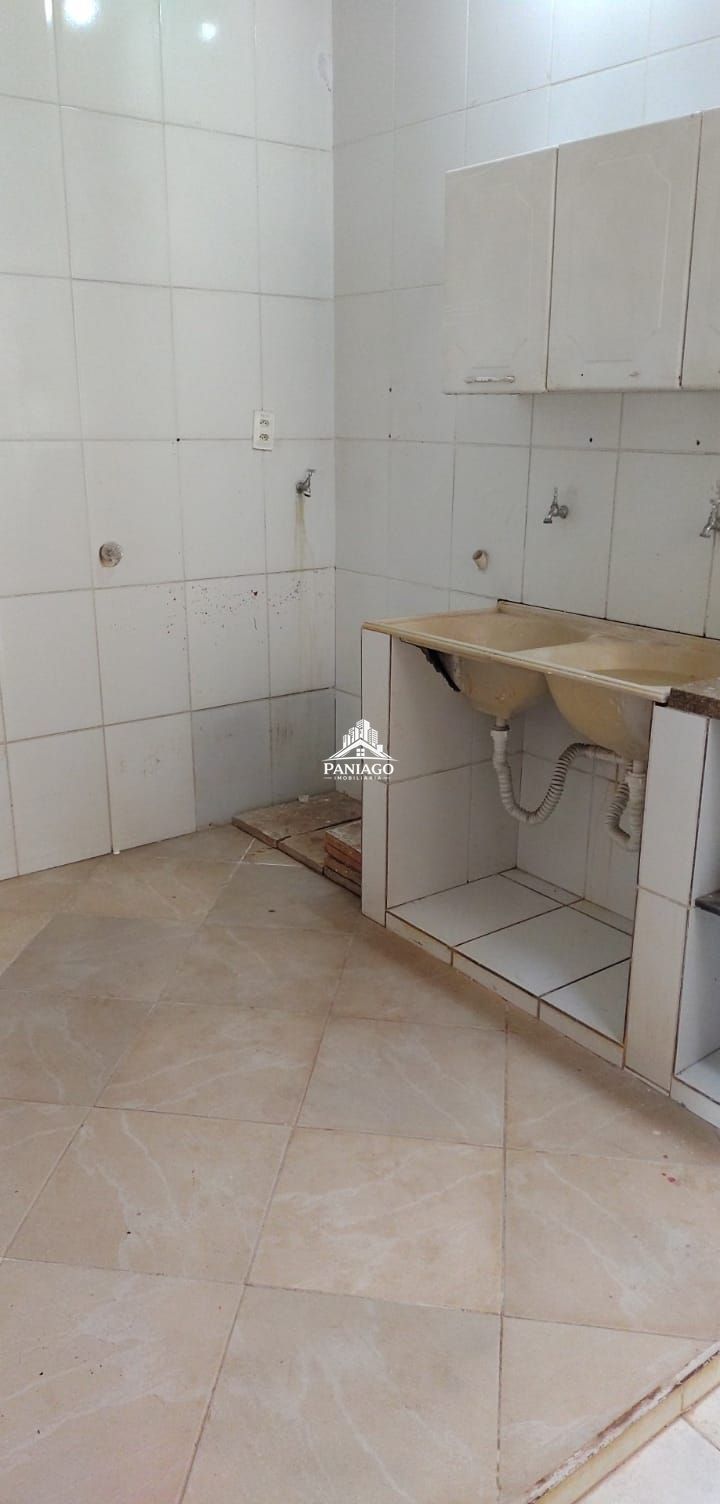 Casa, 3 quartos, 250 m² - Foto 4