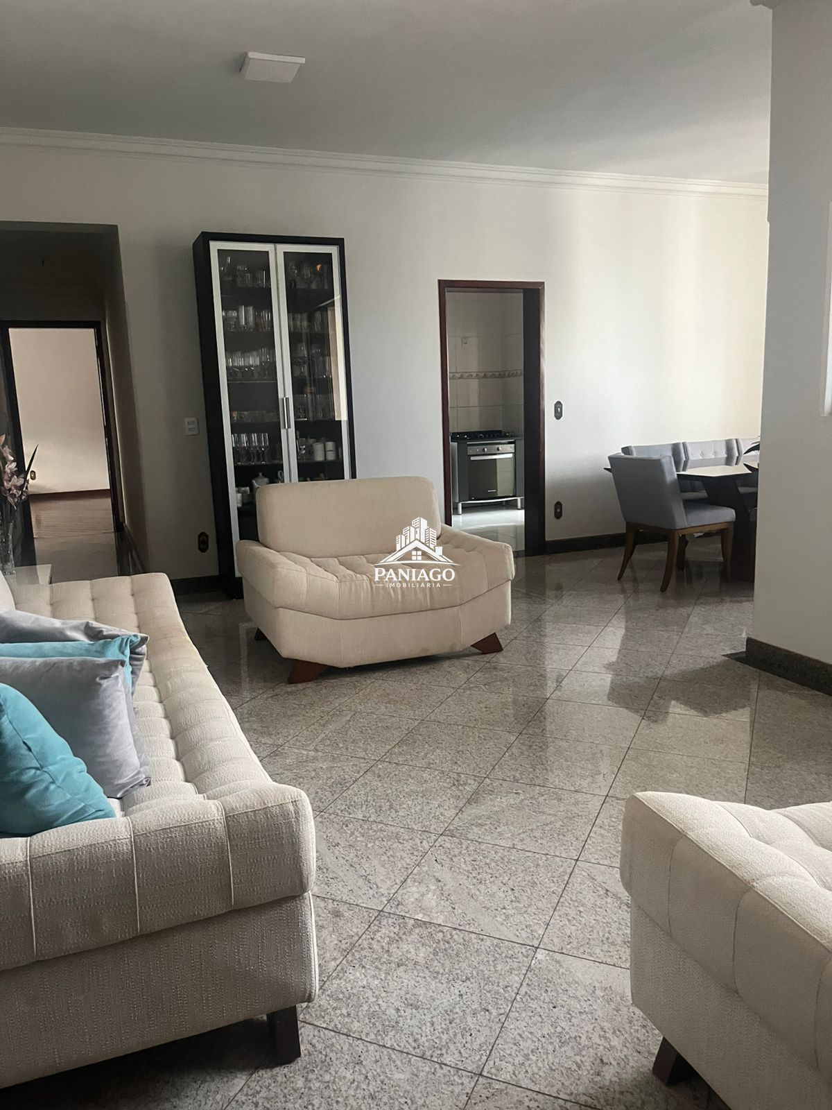 Apartamento, 4 quartos, 242 m² - Foto 1