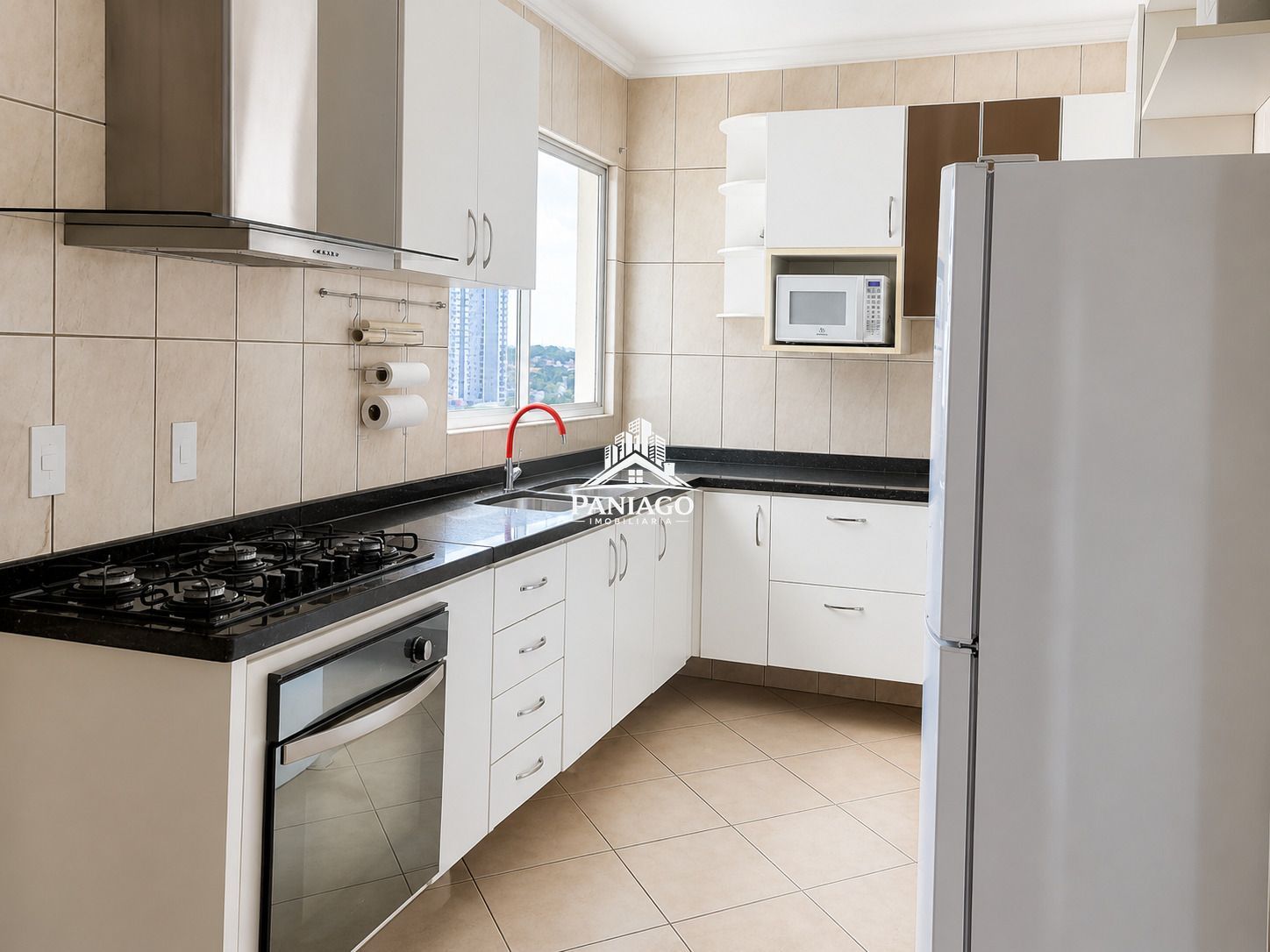 Apartamento, 3 quartos, 187 m² - Foto 2