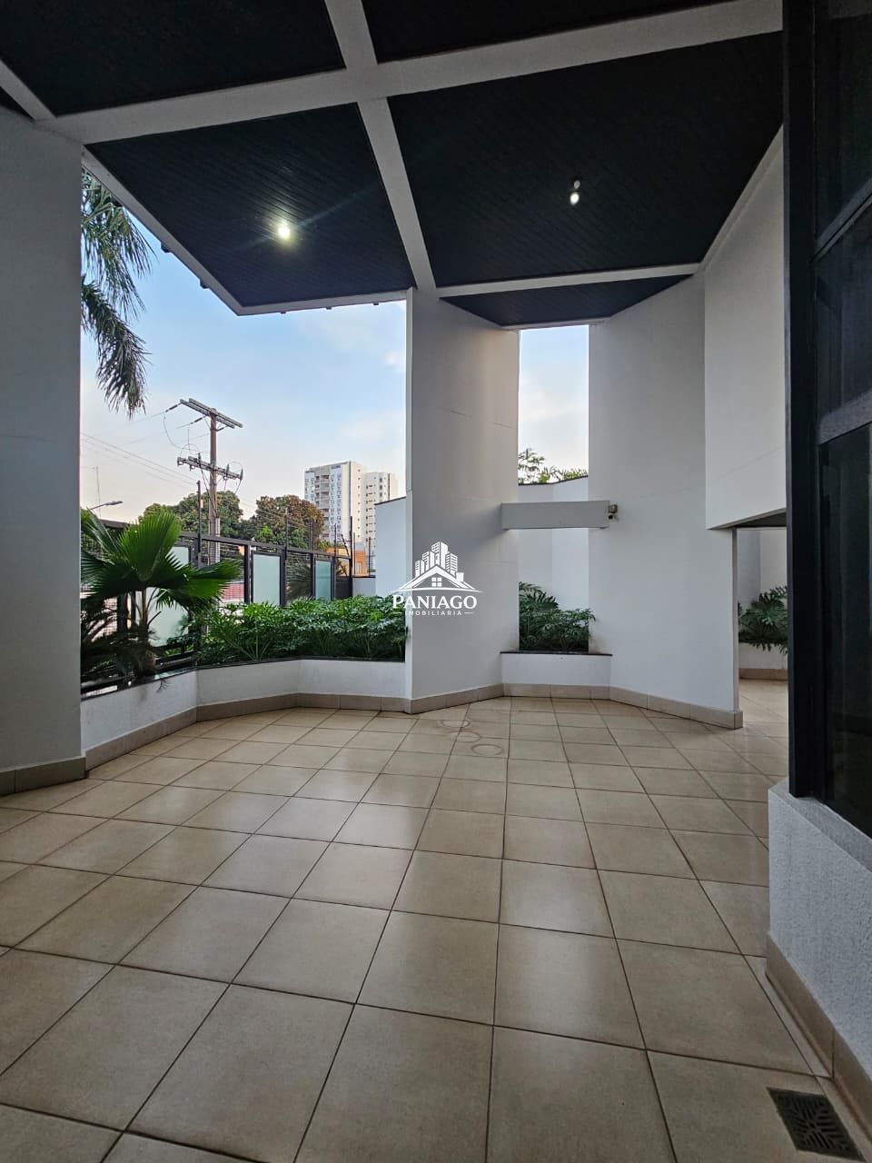 Apartamento, 3 quartos, 260 m² - Foto 2