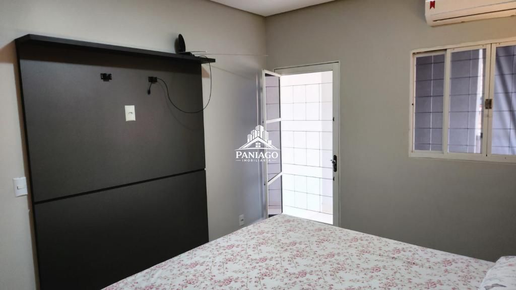 Casa, 4 quartos, 300 m² - Foto 4
