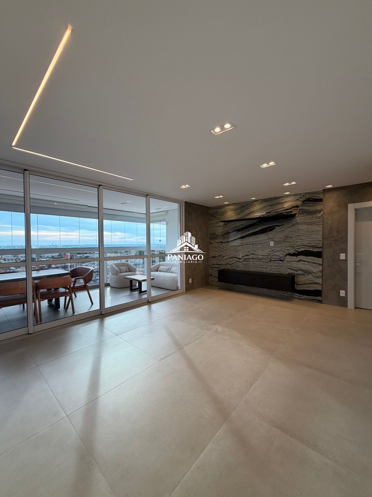 Apartamento, 3 quartos, 193 m² - Foto 4