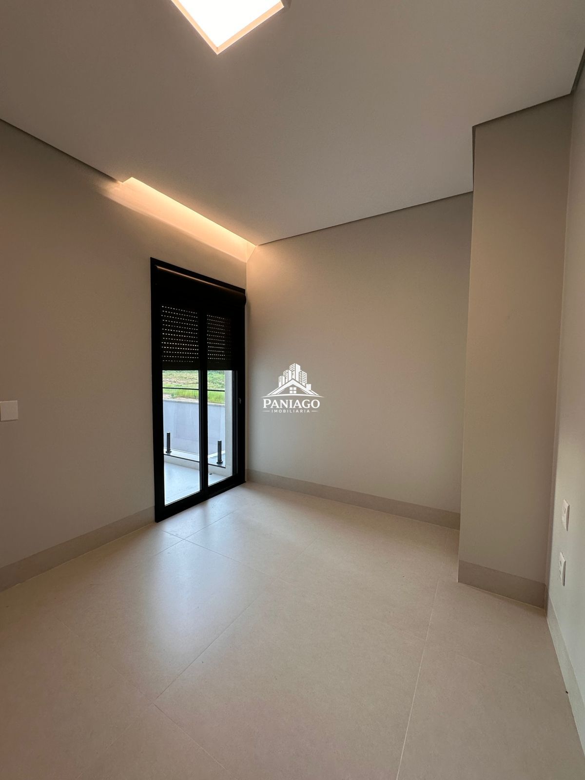 Casa, 3 quartos, 213 m² - Foto 4