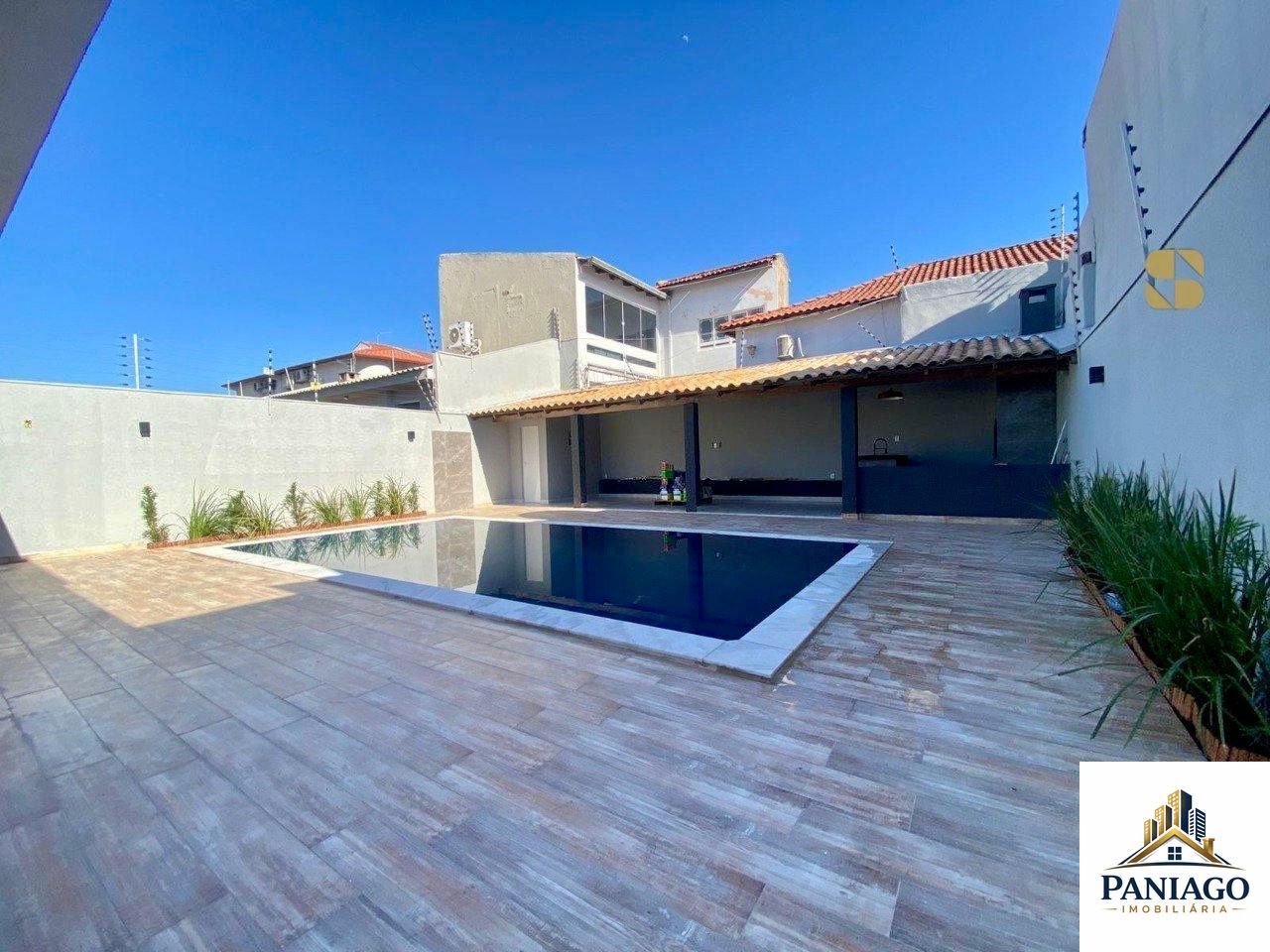 Casa, 3 quartos, 216 m² - Foto 4