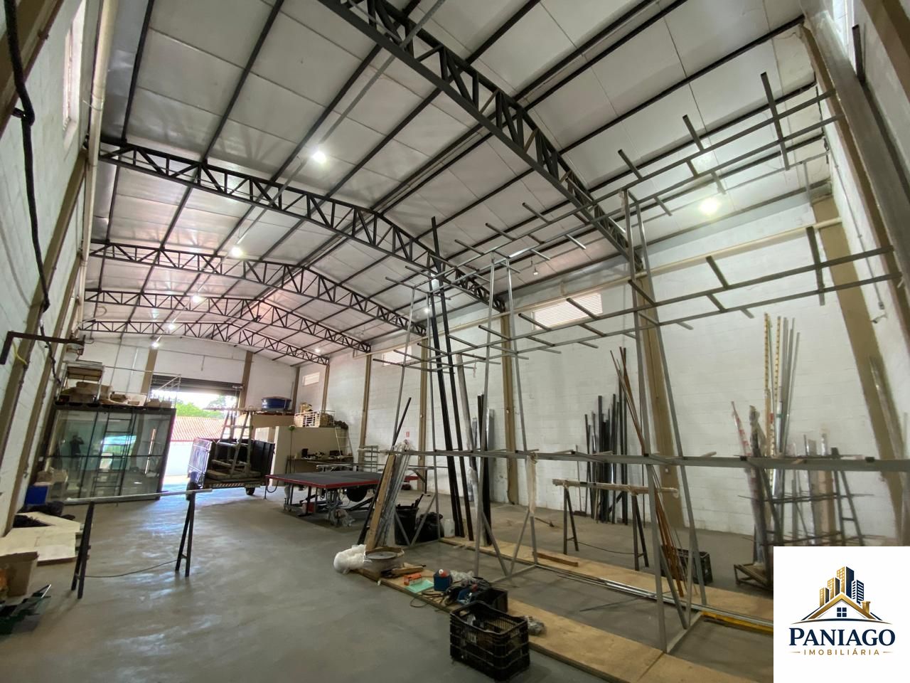 Depósito-Galpão, 230 m² - Foto 1