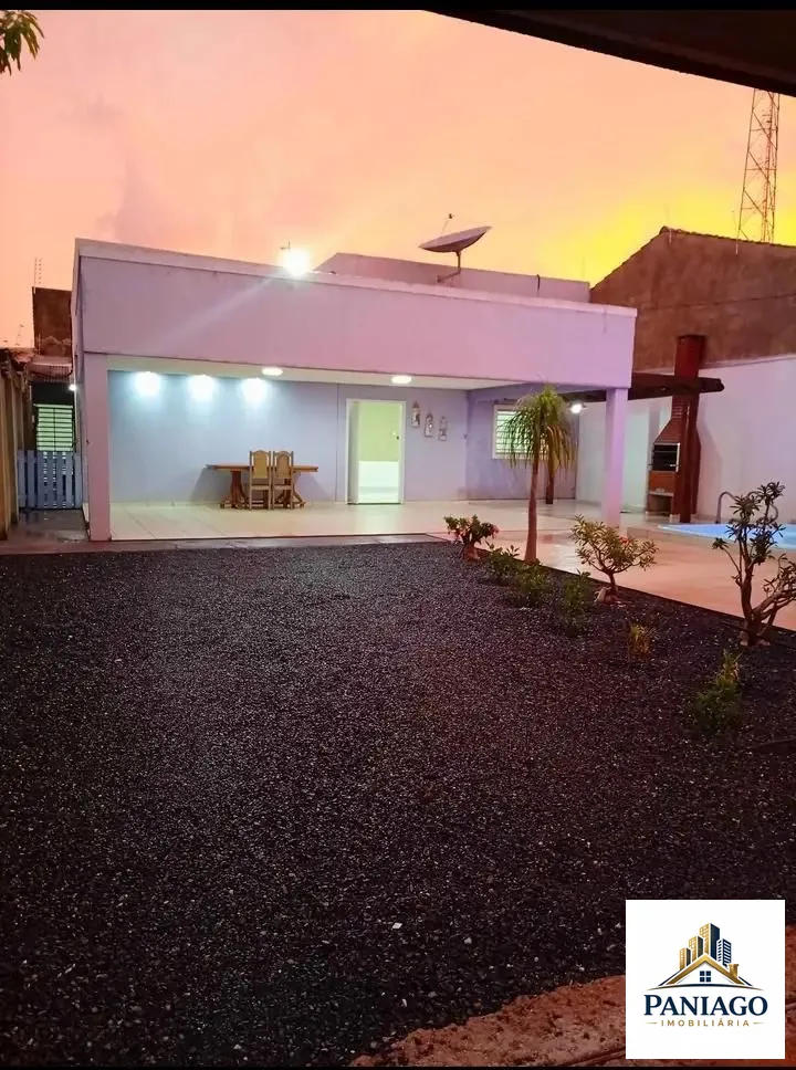 Casa, 3 quartos, 230 m² - Foto 2