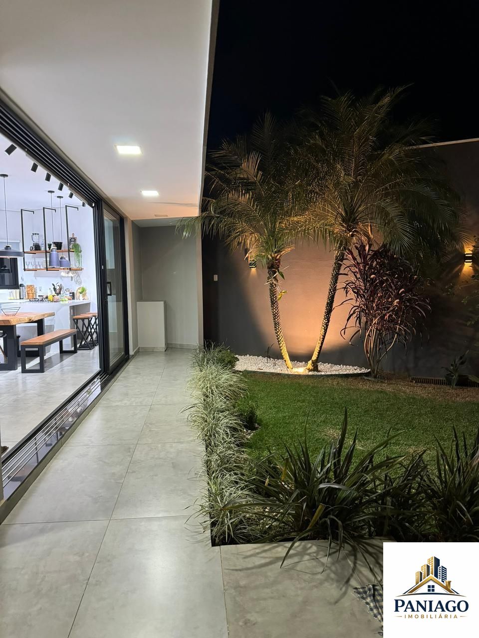 Casa, 2 quartos, 360 m² - Foto 2