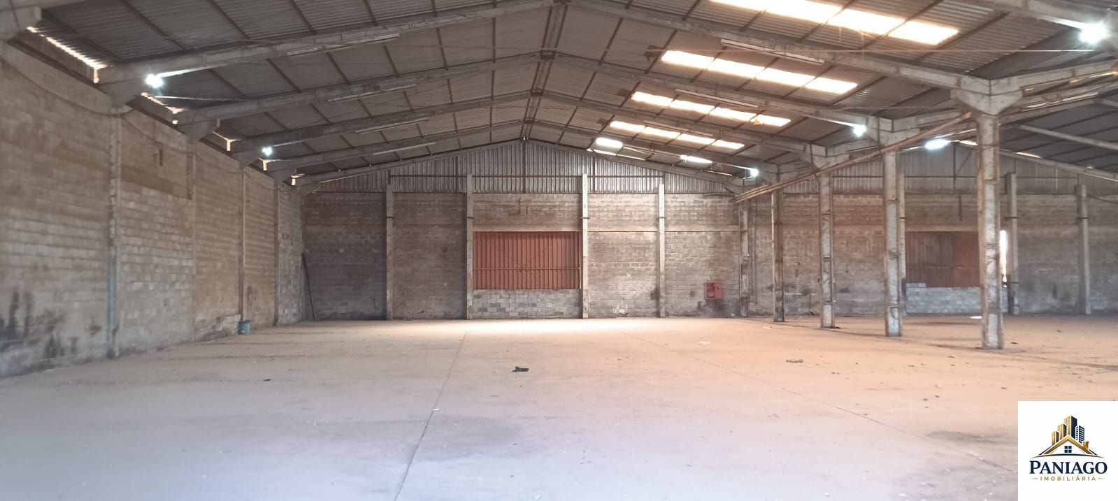 Depósito-Galpão, 2350 m² - Foto 2