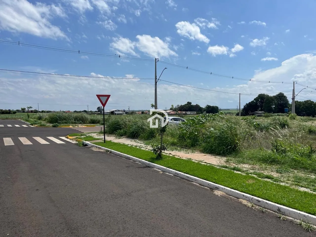 Terreno/Lote à venda  no Cidade Alta - Santa Helena, PR. Imóveis