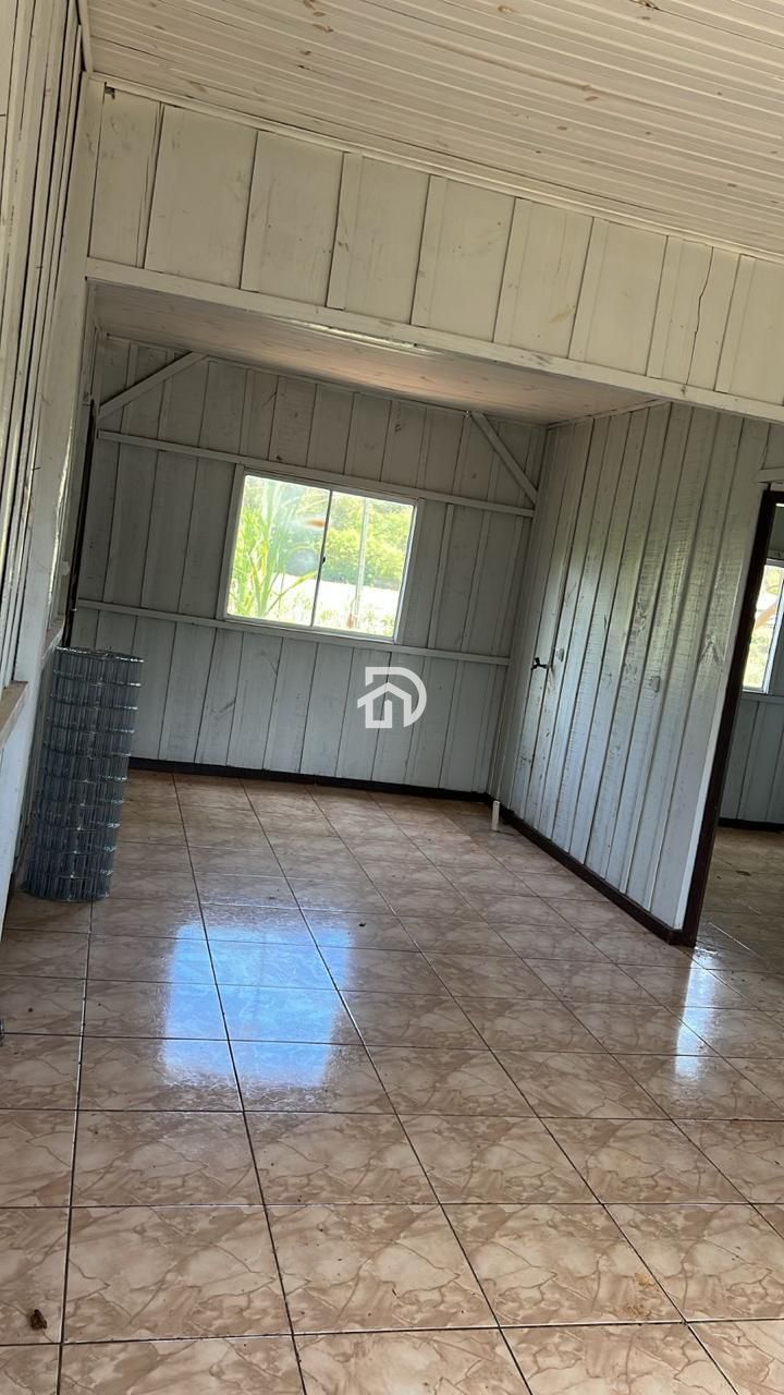 Casa a venda por R$130.000 na vila celeste em sh.