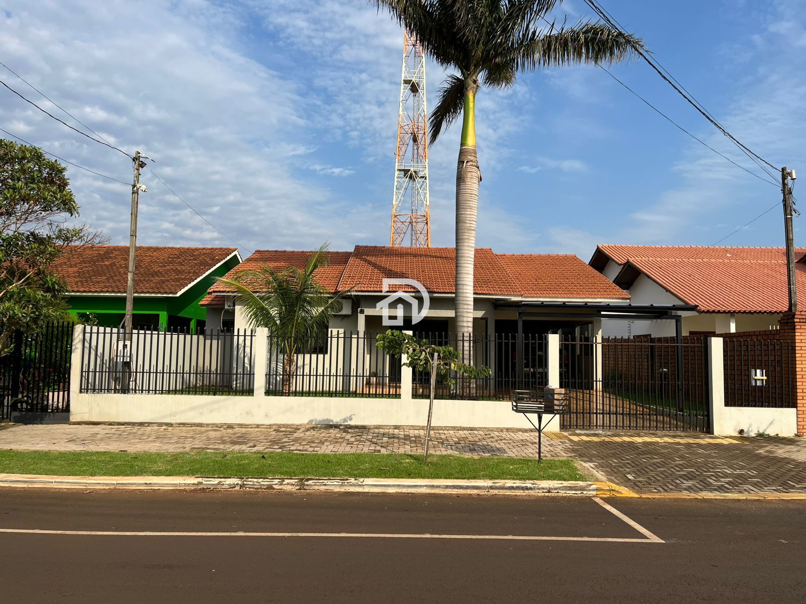 Casa na av. Rio grande do sul parcela em 3 anos