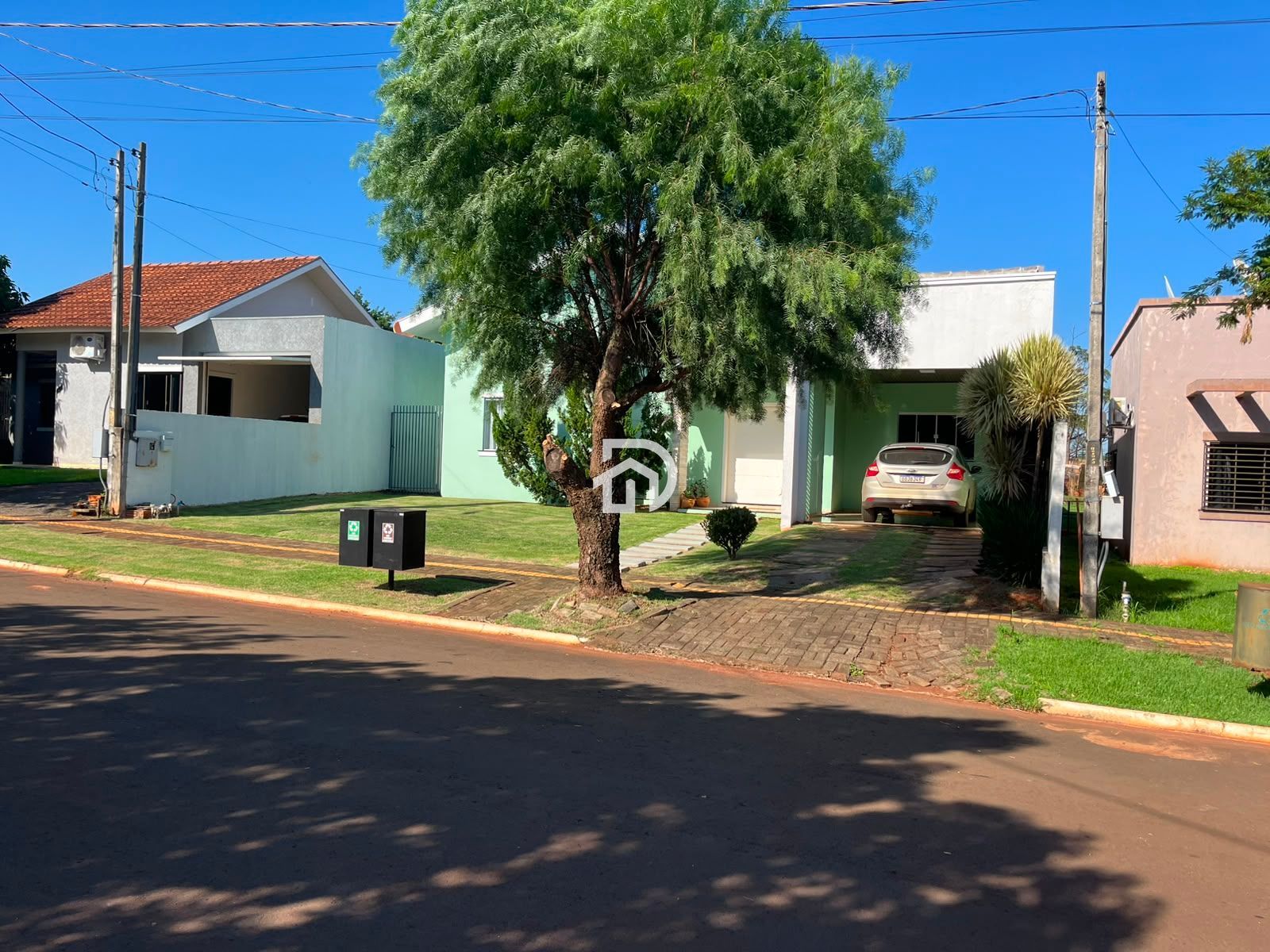 Casa por R$550.000 no Santa Cecília em Santa Helena-PR