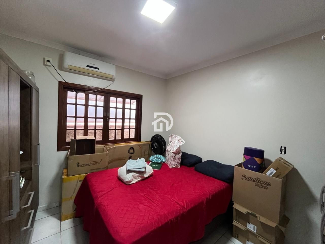 Casa por R$630.000 na Rua Santo Antonio