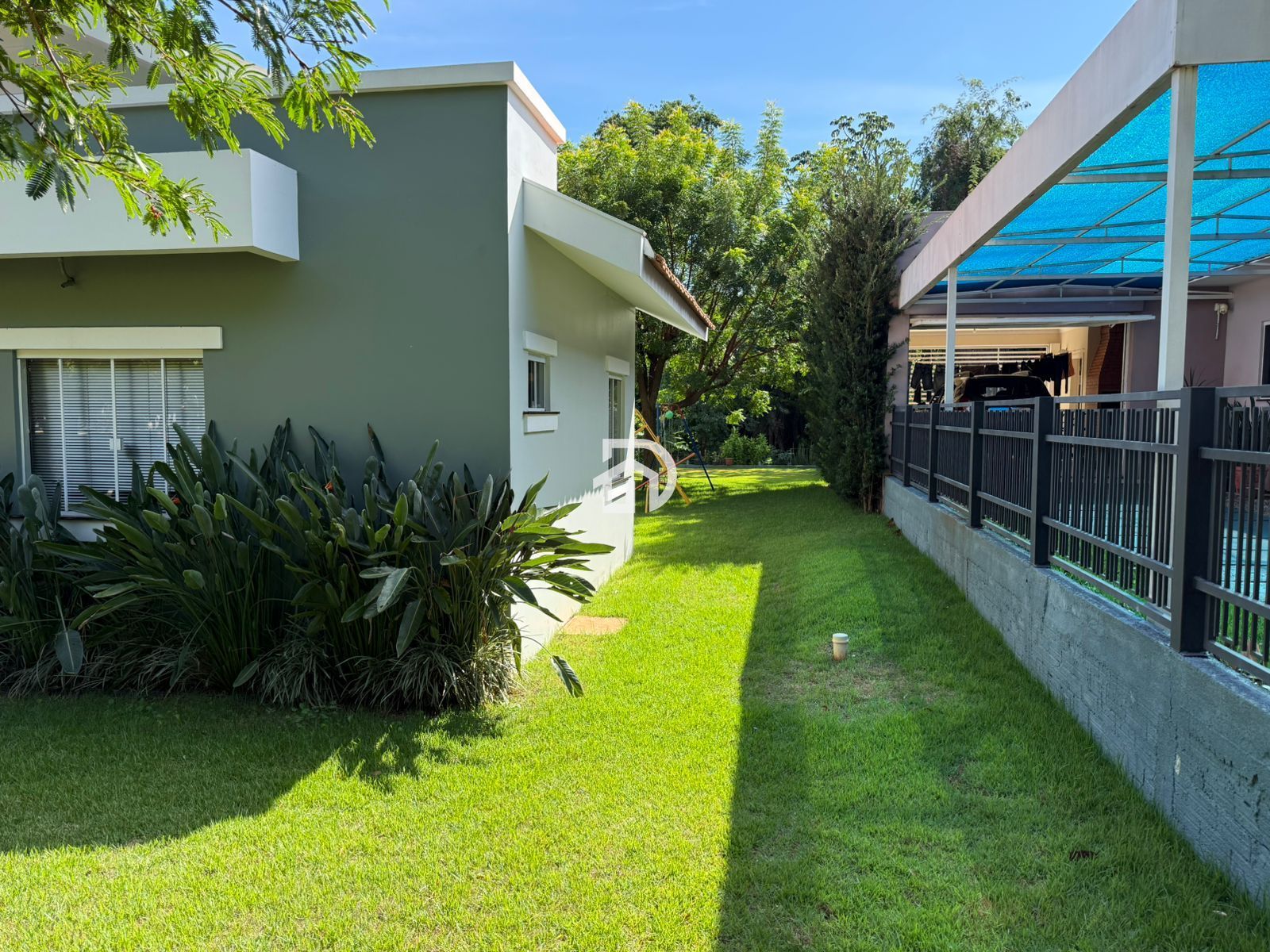 Casa por R$650.000 no Interlagos a Venda em Santa Helena-PR