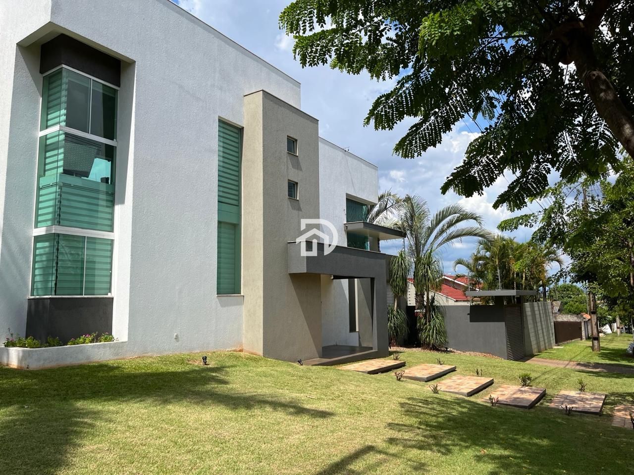 Casa com 562m² na Rua Mato Grosso