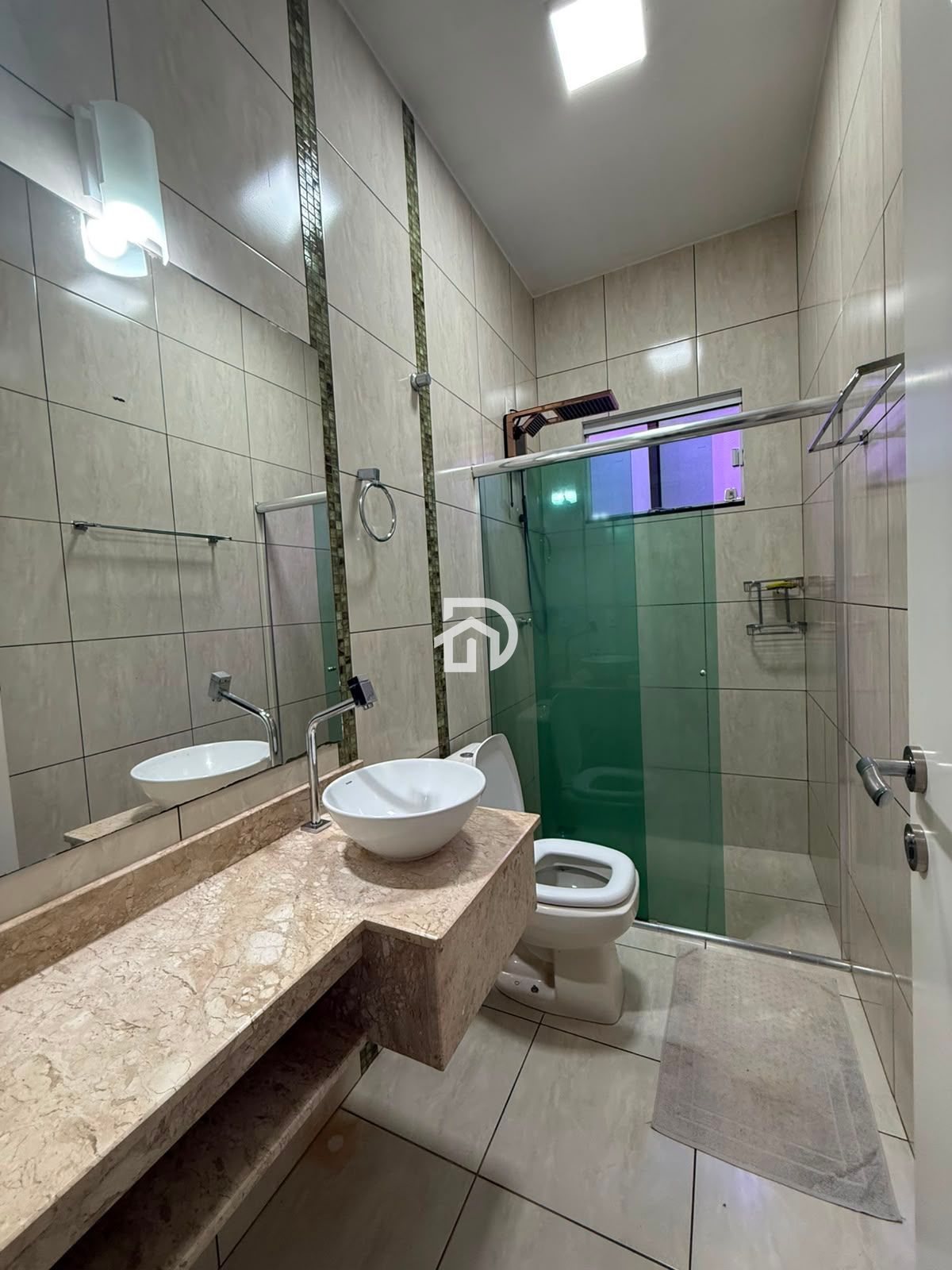 Casa por R$550.000 no Santa Cecília em Santa Helena-PR