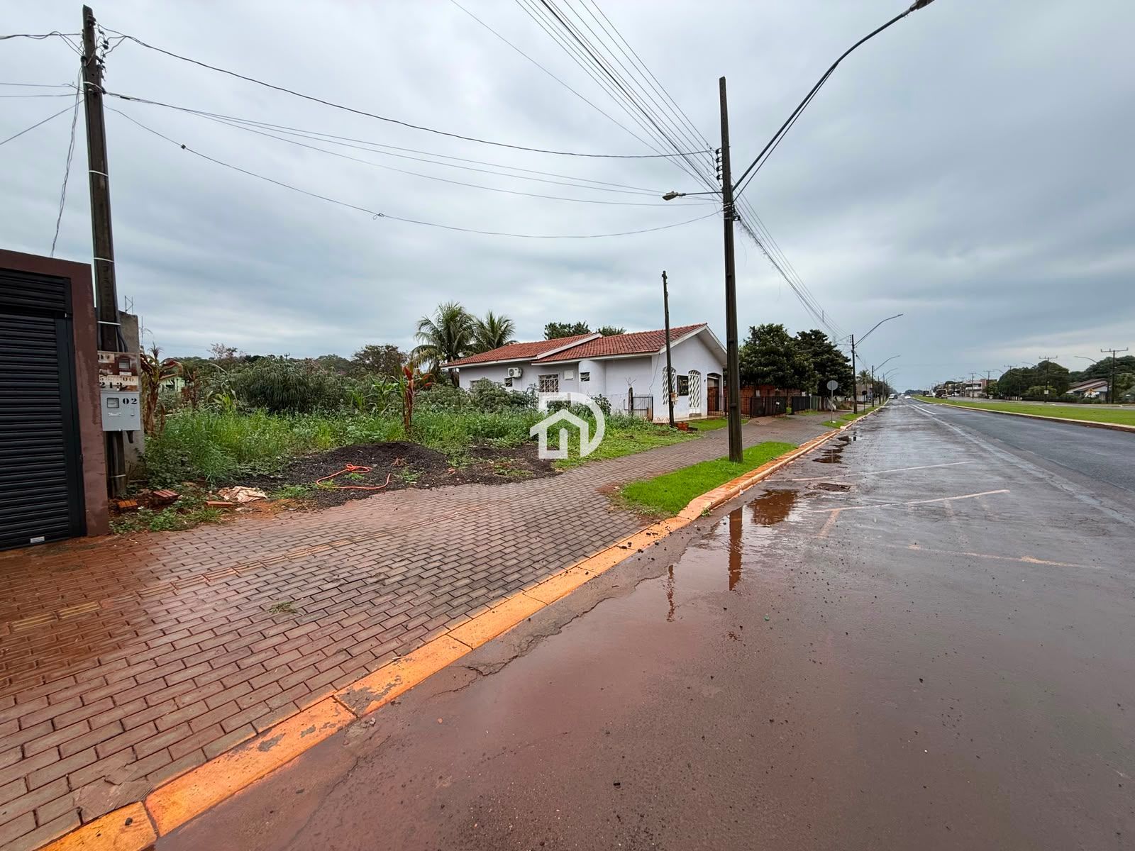 Terreno comercial à venda, 600 m² por R$ 180.000,00 Terreno comercial à venda, 600 m² por R$ 180.000,00