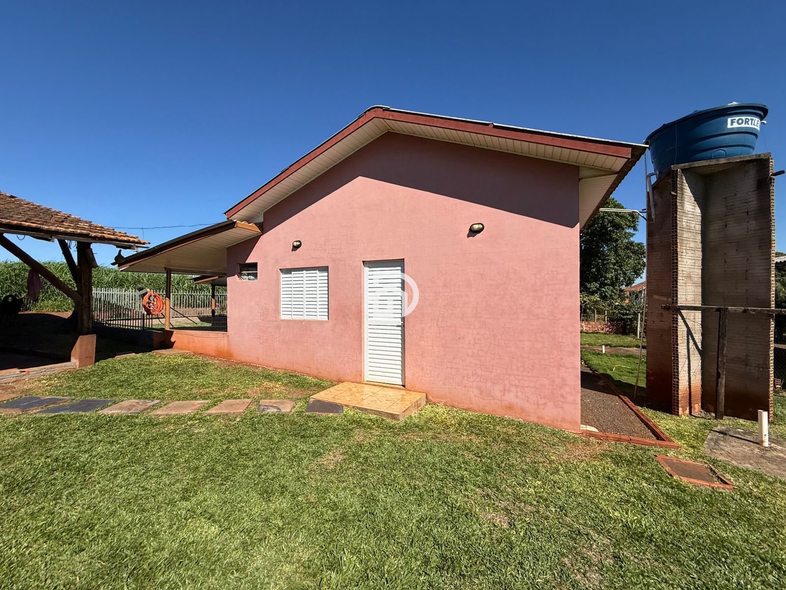 Chácara por R$400.000 na linha pacuri em santa helena-pr
