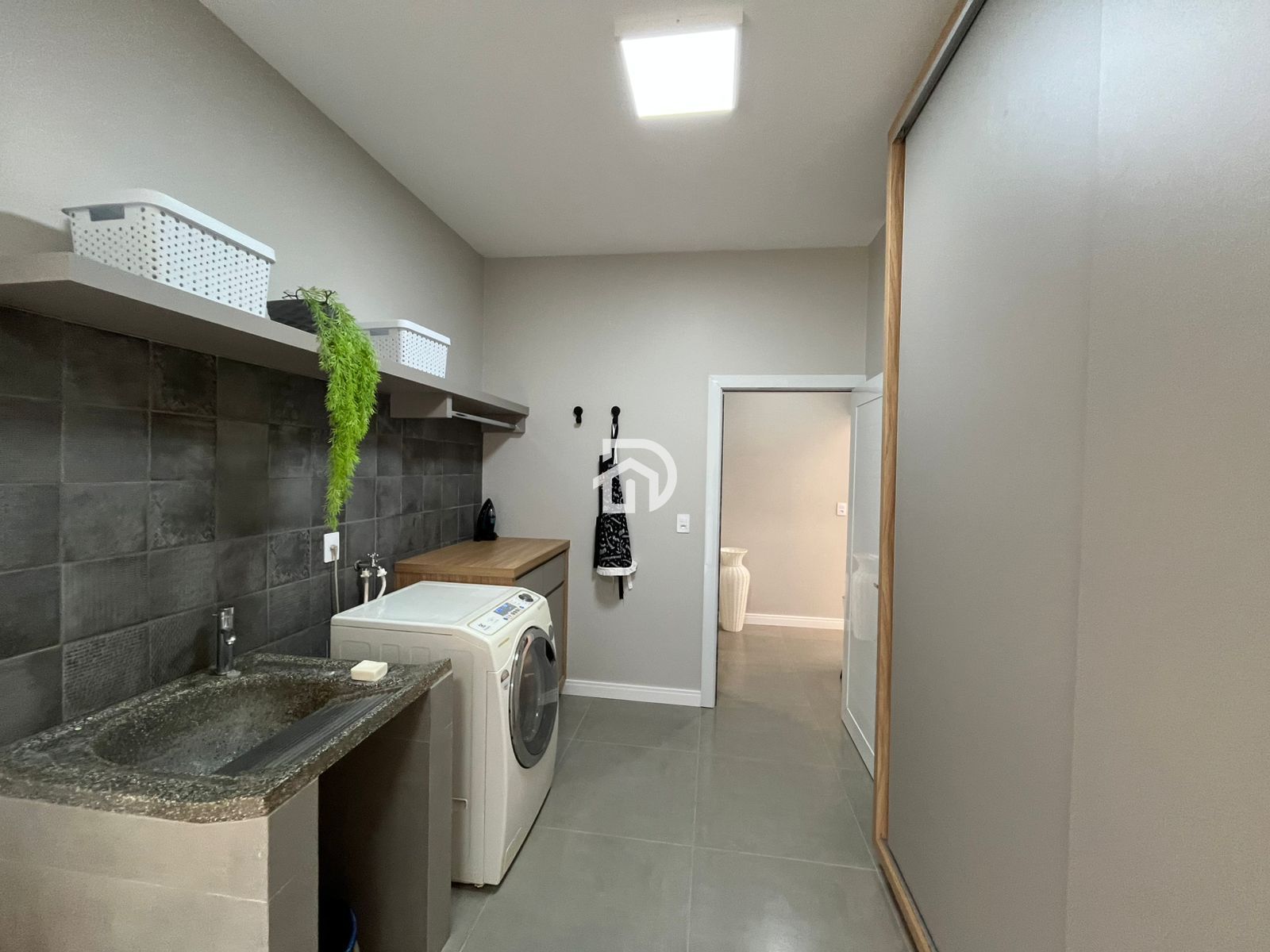 Esplêndida Casa nas Marinas por R$2.800.000
