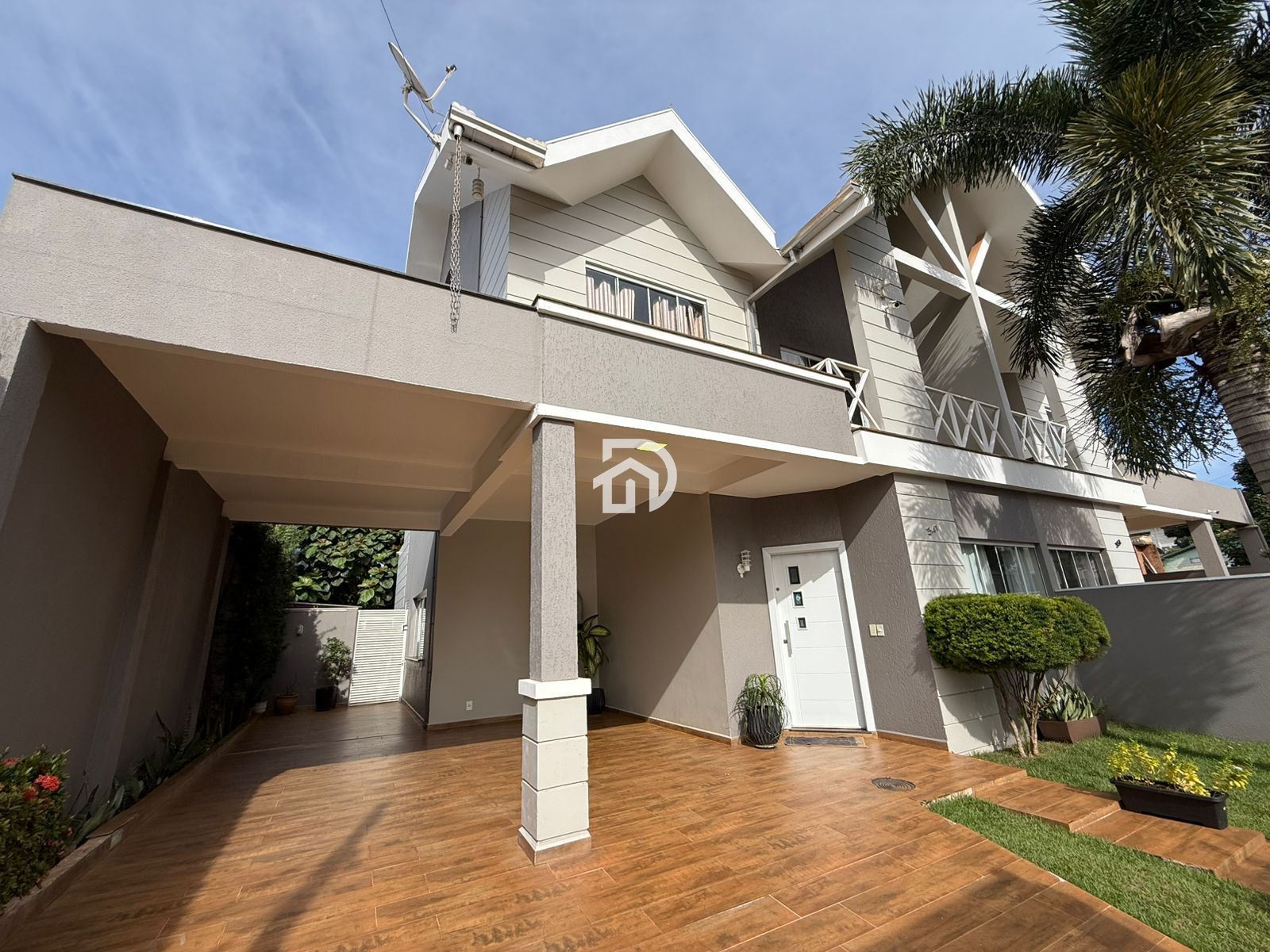 Casa à venda  no Centro - Santa Helena, PR. Imóveis