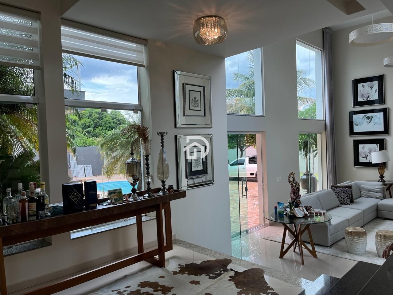 Casa com 562m² na Rua Mato Grosso