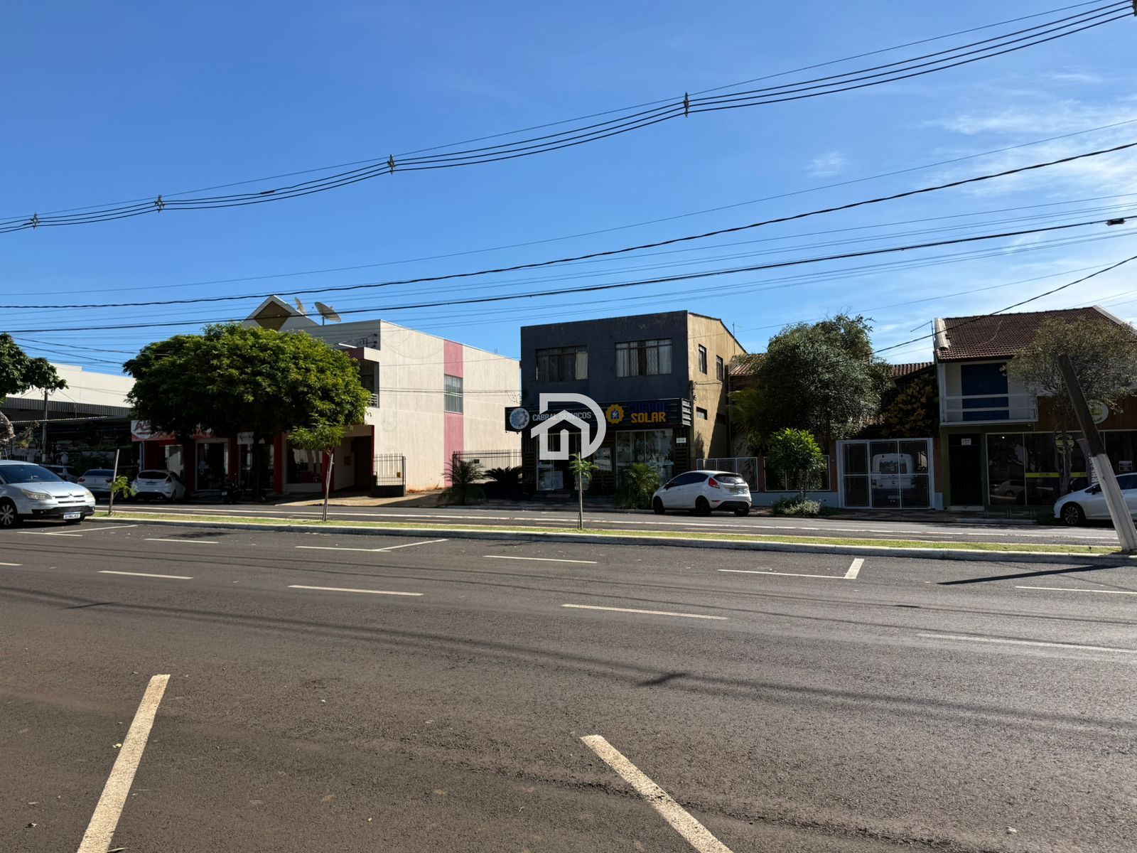 Prédio Comercial na Avenida Brasil a venda em Santa Helena - PR