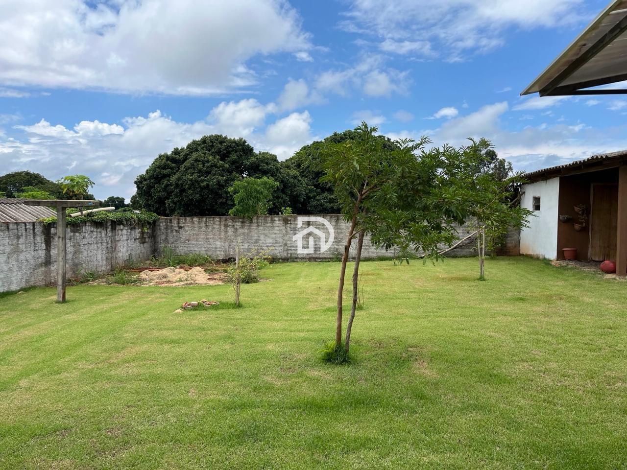 Casa por R$630.000 na Rua Santo Antonio