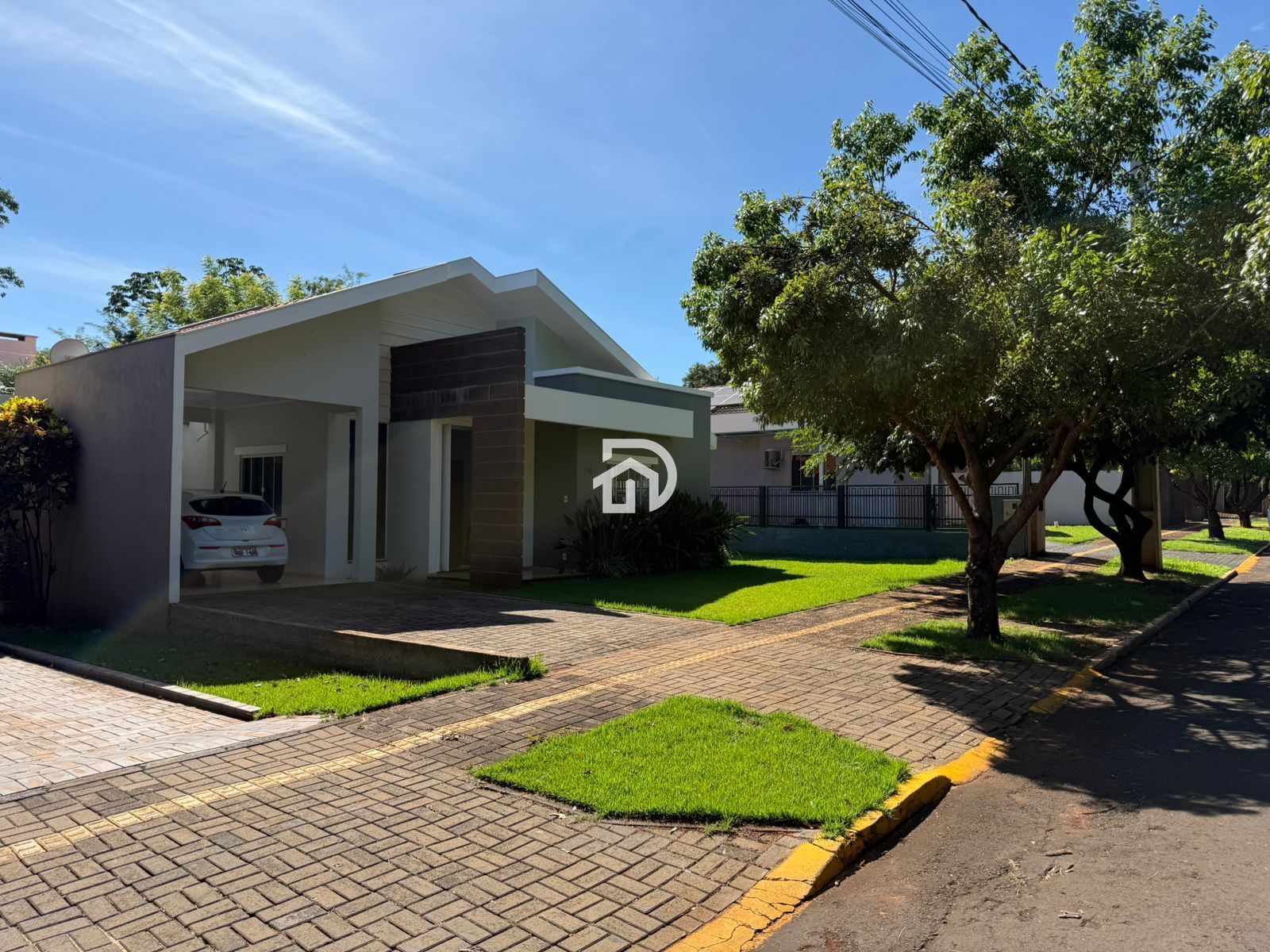 Casa por R$650.000 no interlagos a venda em santa helena-pr