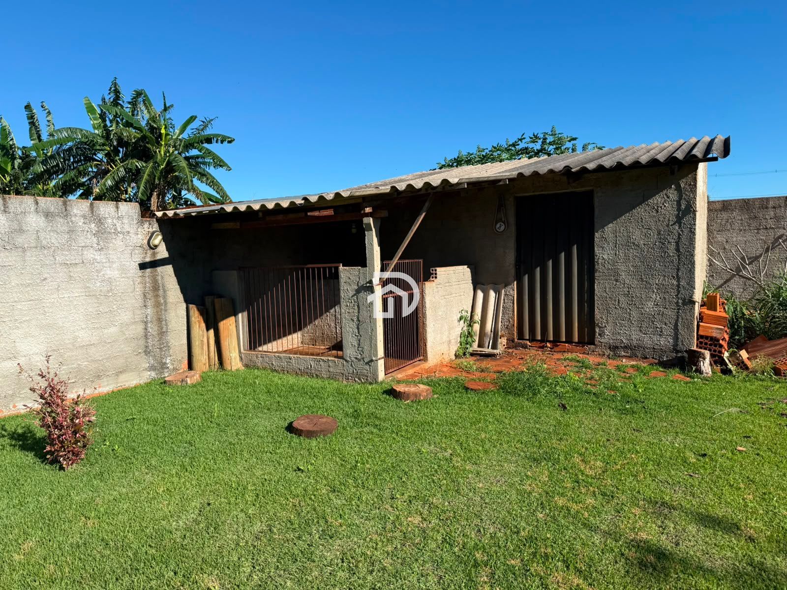 Casa por R$550.000 no Santa Cecília em Santa Helena-PR
