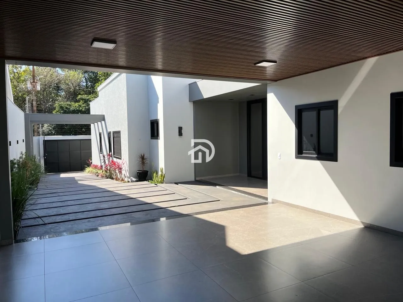 Casa com 3 Dormitórios à venda, 322 m² por R$ 1.700.000,00 Casa com 3 Dormitórios à venda, 322 m² por R$ 1.700.000,00